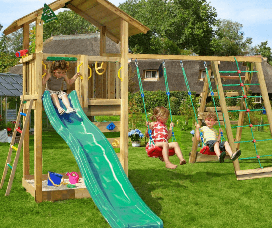 Jungle Gyms & Swing Sets: Choosing the Best Outdoor Play Equipment
